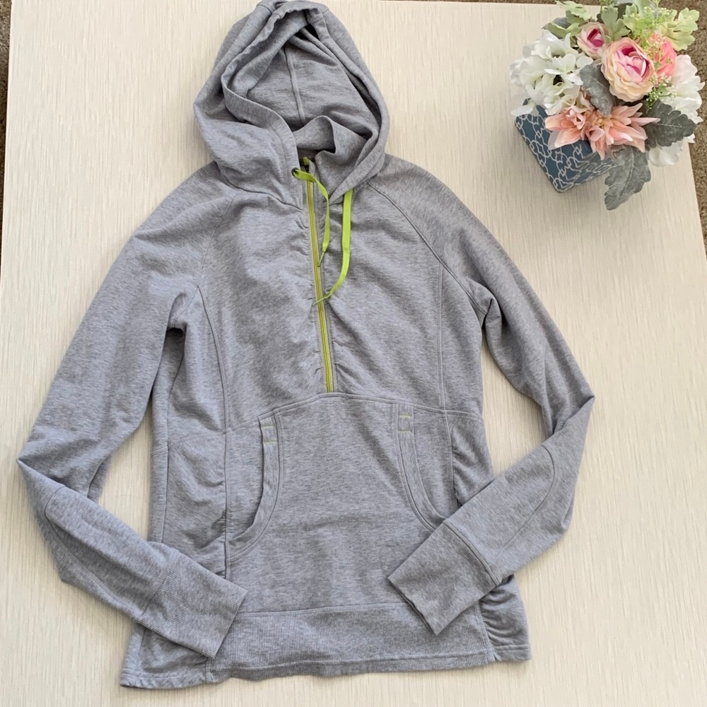 Athleta • Grey hoodie Sweatshirt